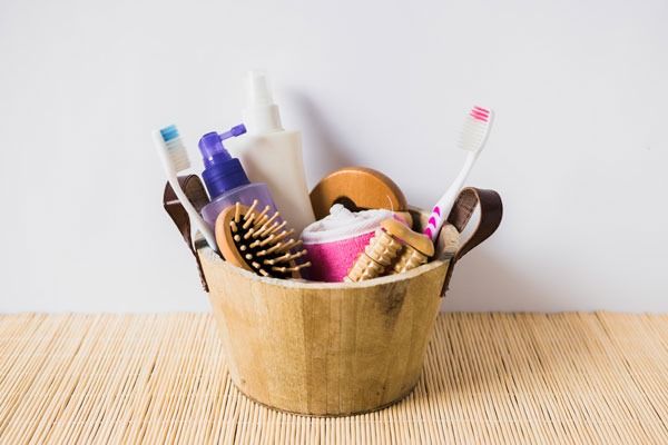 que_faire_pour_eviter_la_chute_des_cheveux_les_gestes_simples_a_adopter_chaque_jour